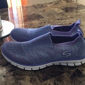 Skechers memory foam sneakers